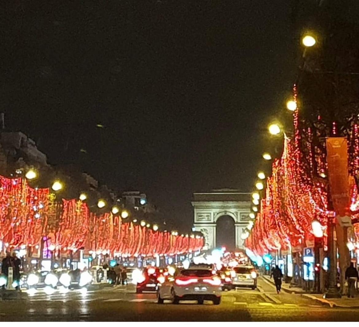 شقة Au Pied De La Tour Eiffel Trocadero باريس المظهر الخارجي الصورة
