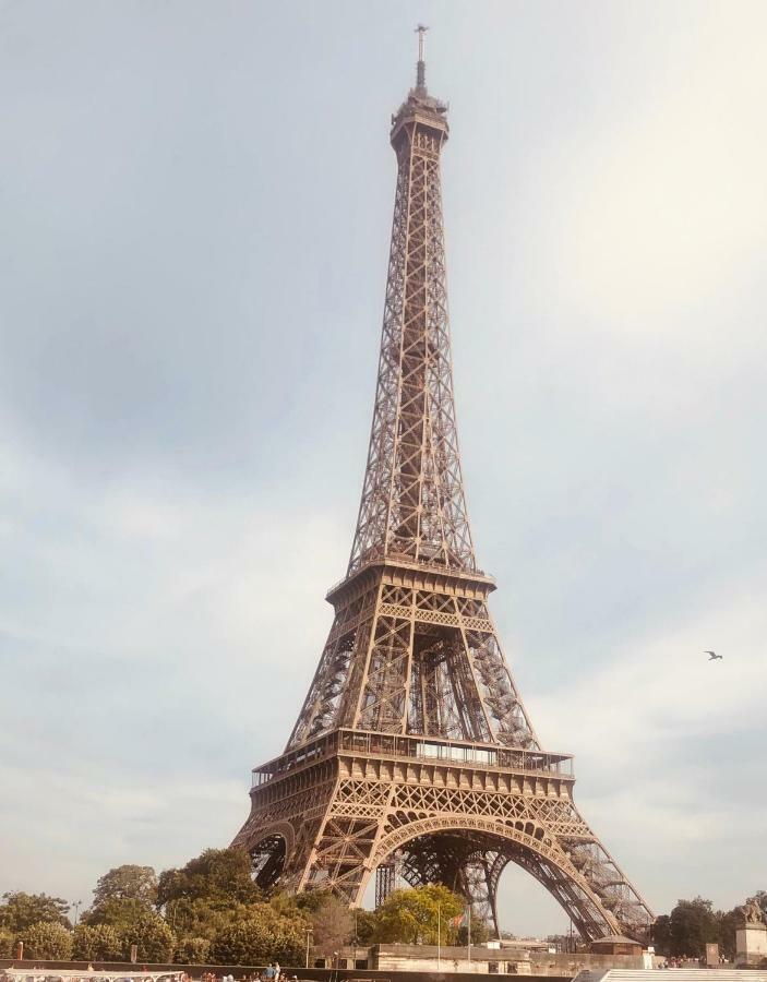 شقة Au Pied De La Tour Eiffel Trocadero باريس المظهر الخارجي الصورة